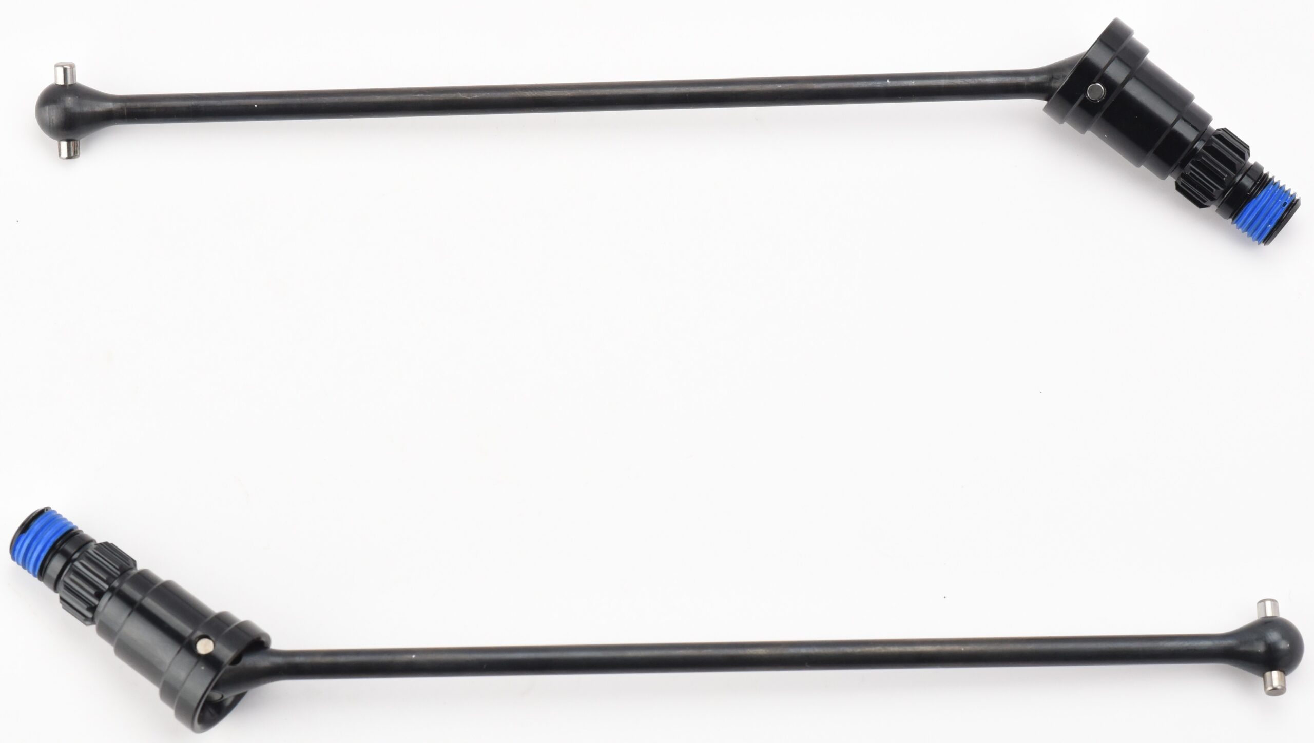 Traxxas XRT 8S Black Driveshafts (2) Fits XRT 8S (TWO) DRIVE Shafts (Frt or Rr 8s driveshafts & BLACK Stub Axles 78086-4)