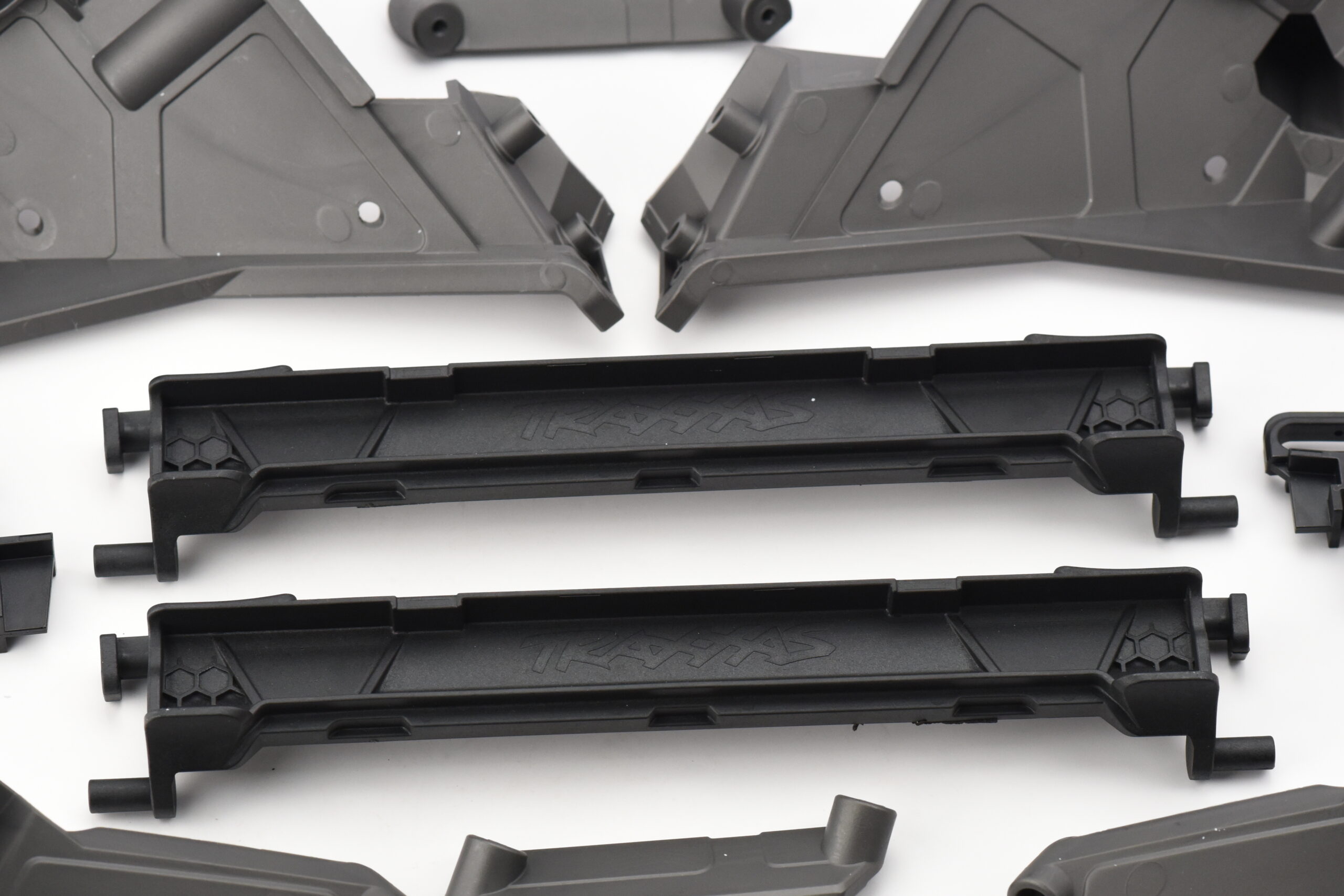 Sand Car Shock Towers (2) Fits SAND CAR SHOCK TOWERS (Rear Left & Right Halves and extensions, Battery Retainers Traxxas 109076-4