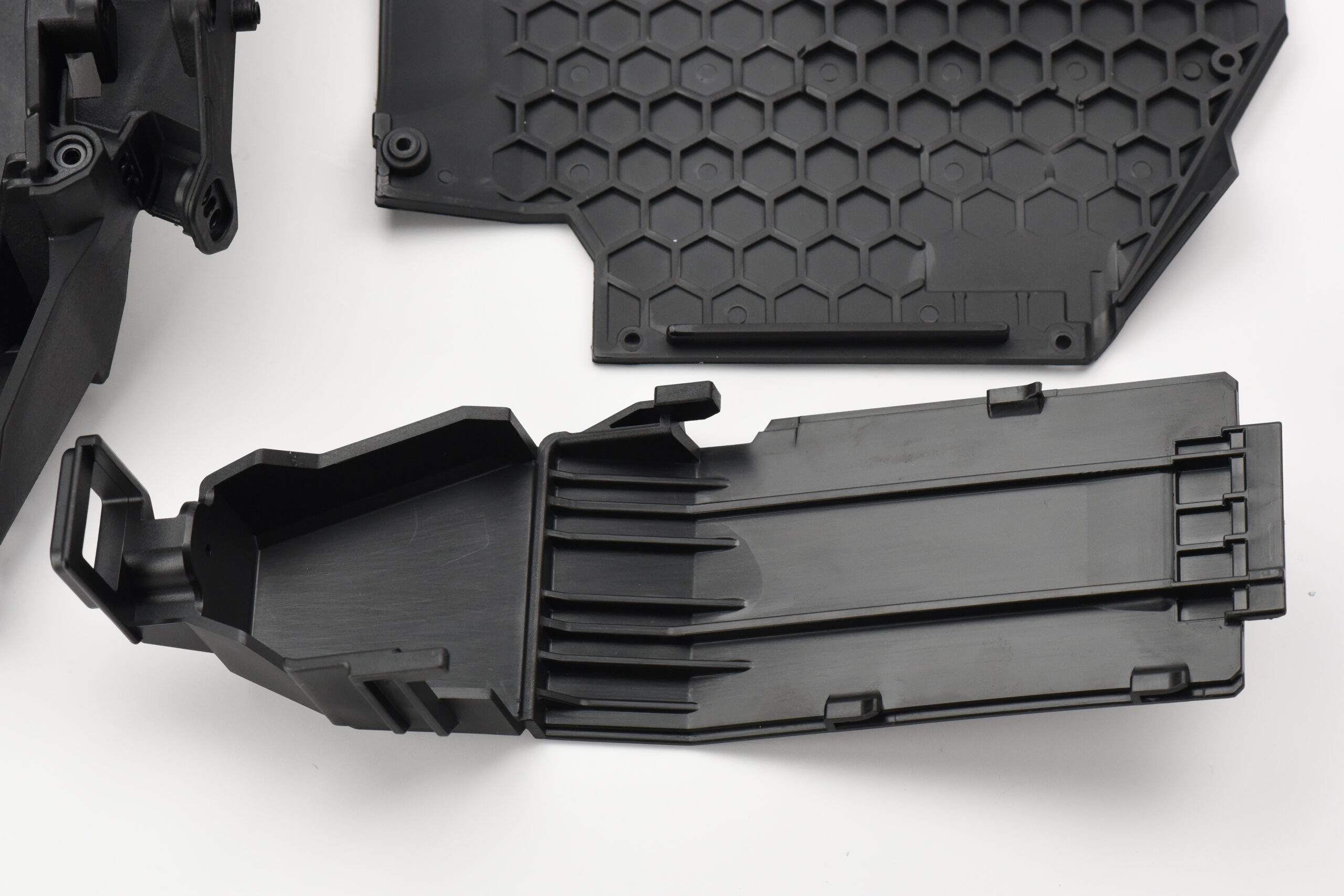 Fits Traxxas 85076-4 Unlimited Desert Racer UDR - CHASSIS, Skid Plate, Door