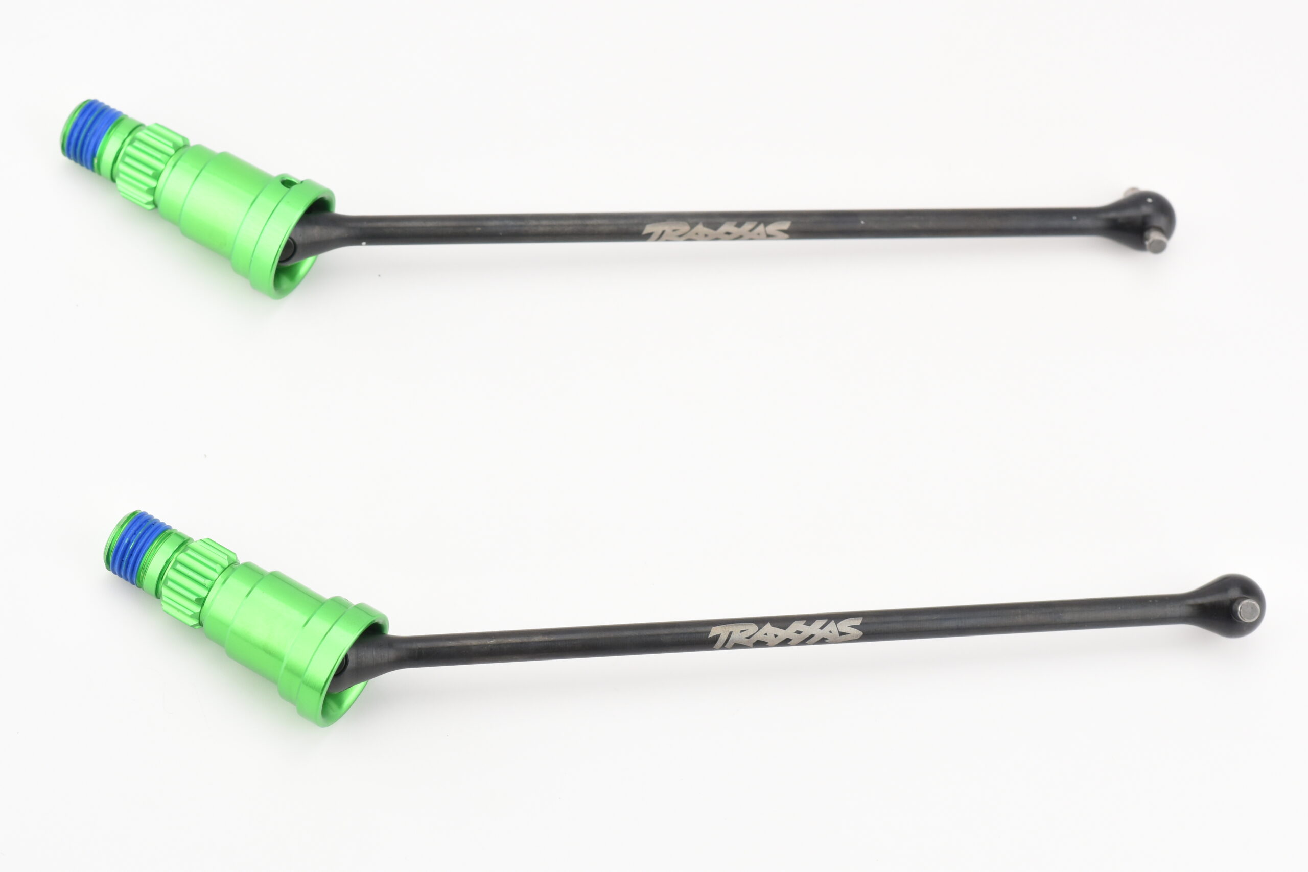 X-MAXX Ultimate DRIVE Shafts TWO shafts with GREEN Stub Axles Traxxas 77097-4