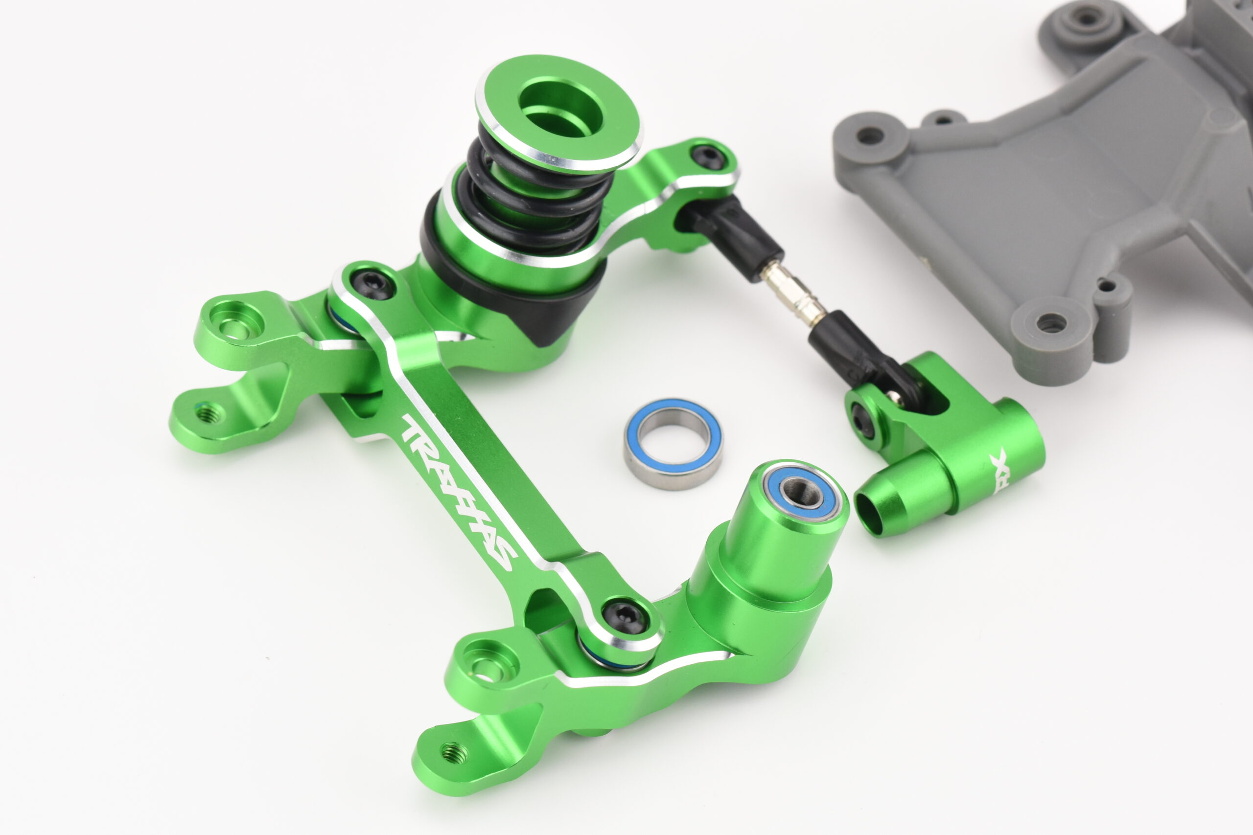 Traxxas X-Maxx Steering Bell Crank Assembly (2) X-MAXX Ultimate STEERING Assembly Green (Bellcrank Horn Linkage Traxxas 77097-4)