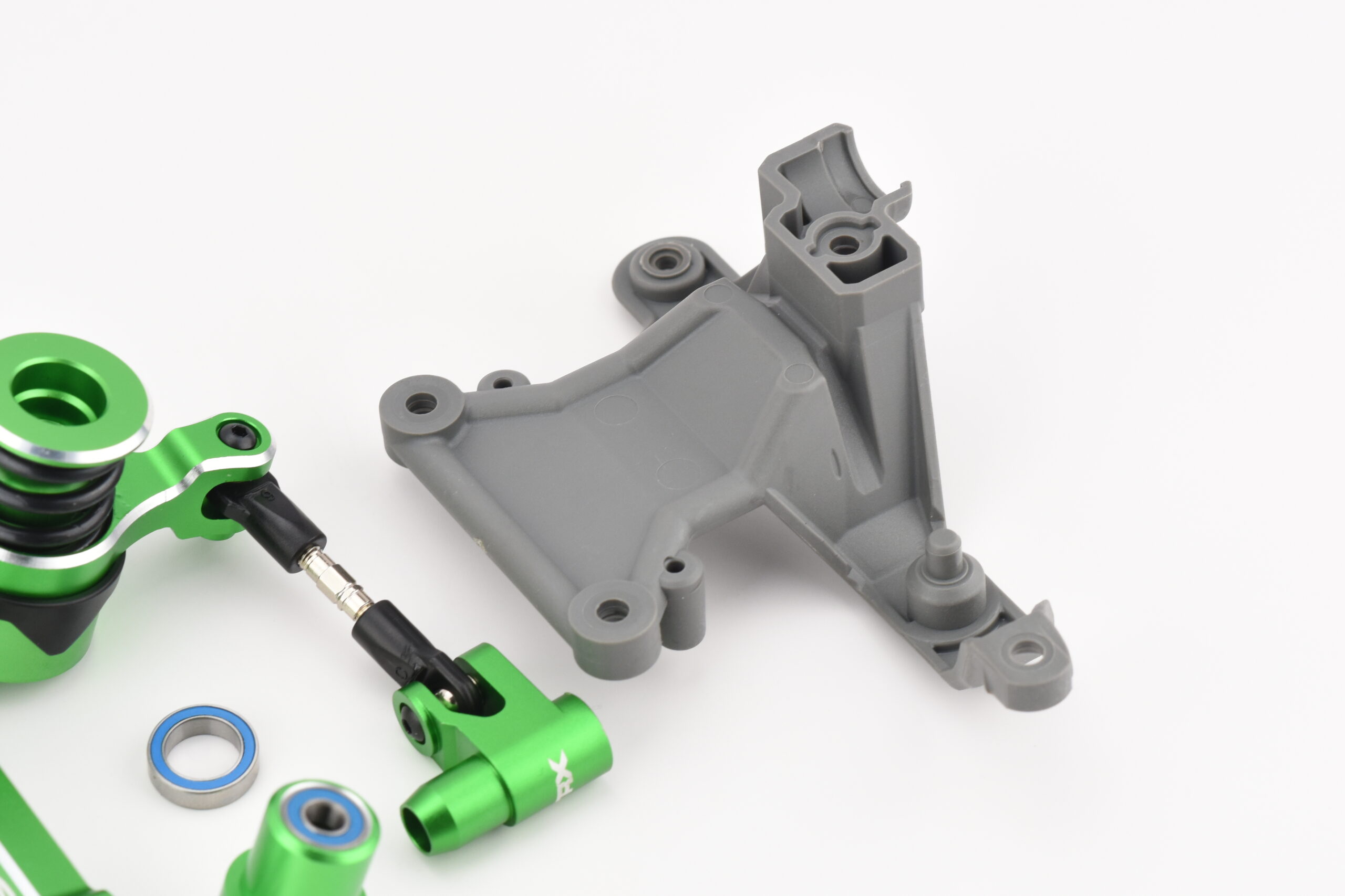 Traxxas X-Maxx Steering Bell Crank Assembly (3) X-MAXX Ultimate STEERING Assembly Green (Bellcrank Horn Linkage Traxxas 77097-4)