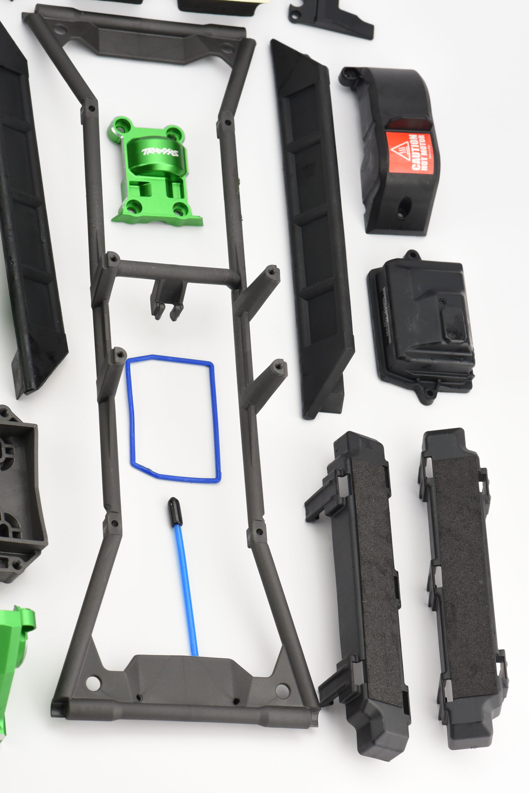 Traxxas X-Maxx Ult Plastic Parts (5) X-MAXX Ultimate Plastic Set Green (F/R Bulkhead Covers Rx box Traxxas 77097-4