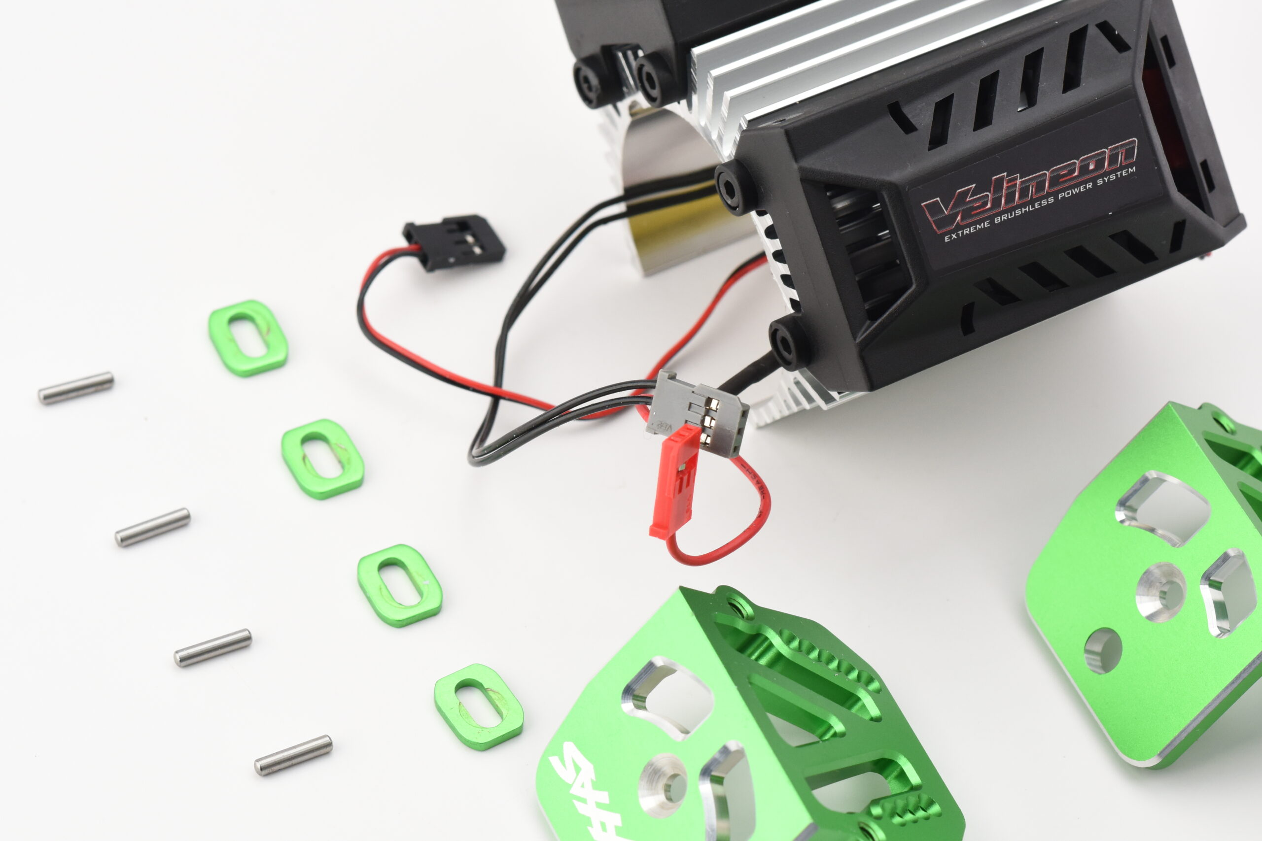 Fits XRT Ultimate Aluminum Heat Sink, Green Motor Mounts & Coolings Fans Traxxas 78097-4