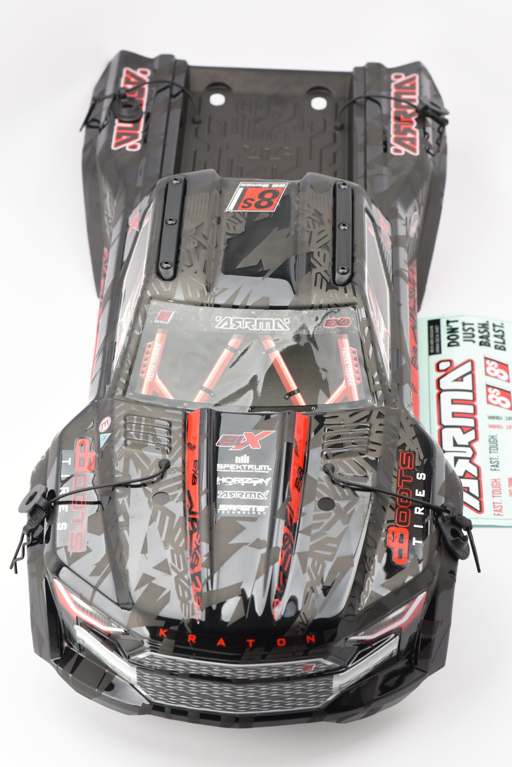 Arrma Kraton 8s EXB Body (4) KRATON 8S EXB - Body Shell (V2 Black polycarbonate cover & Body Pins ARA5808V2)