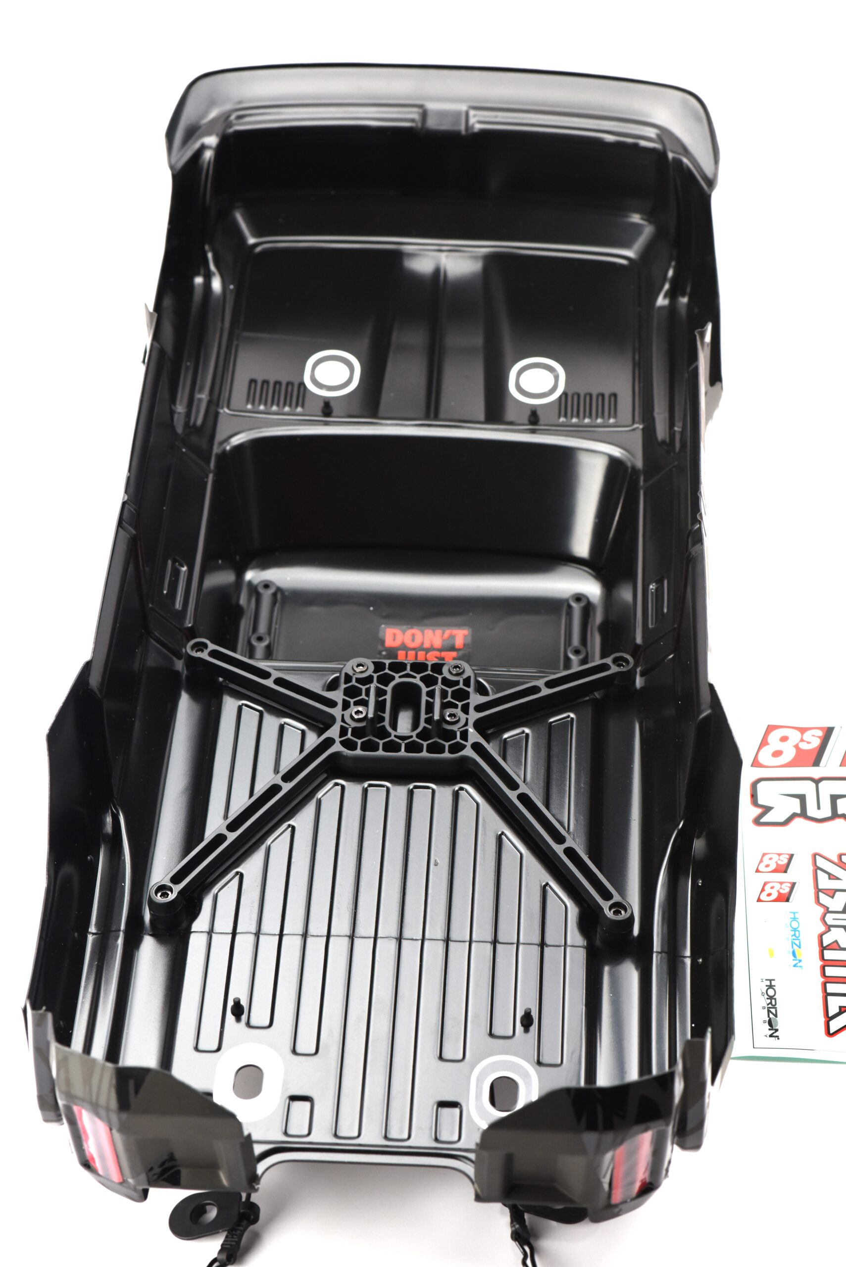 OUTCAST 8S EXB - Body Shell (BLACK polycarbonate cover & Body Pins ARA5810V2T1)