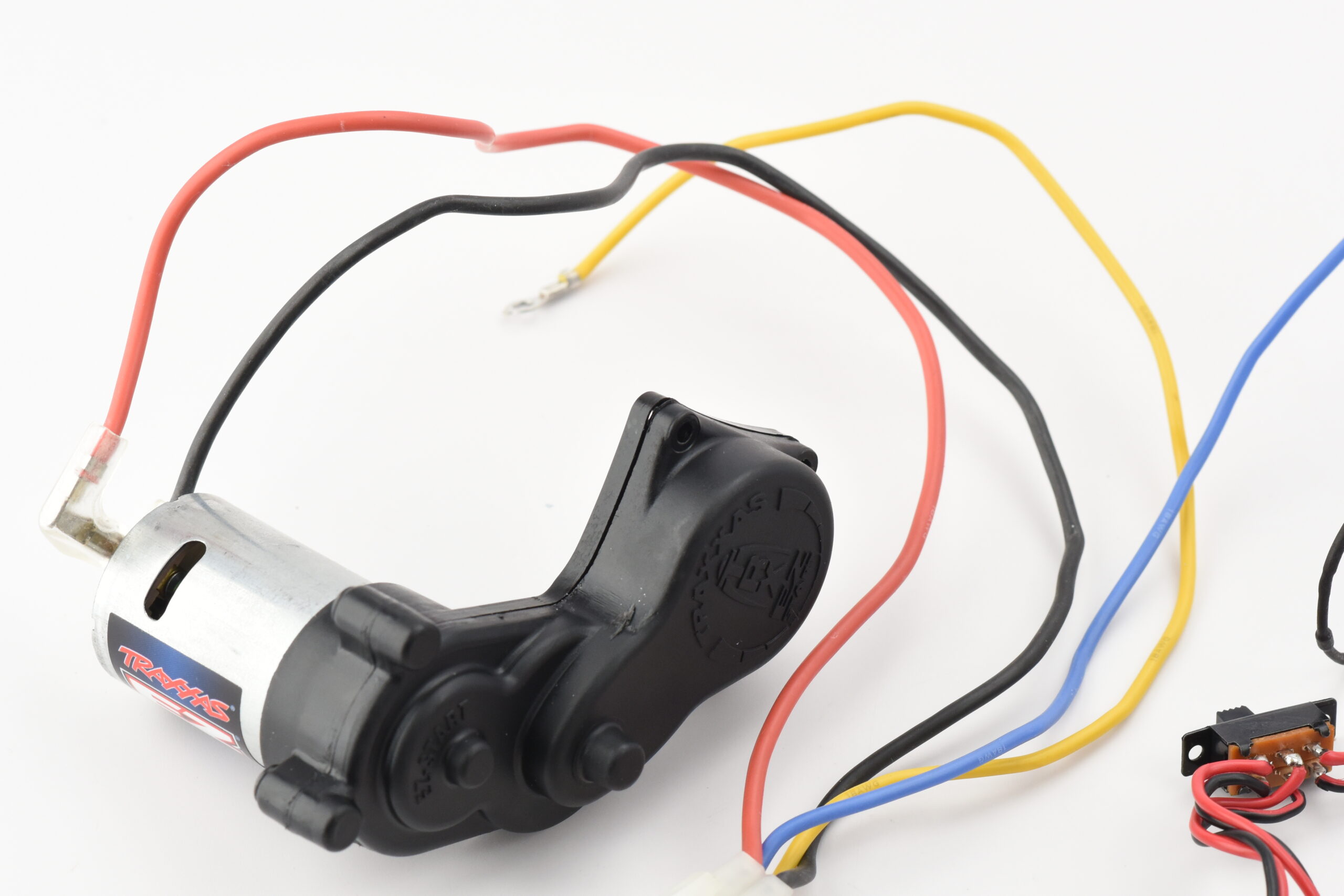 Traxxas Nitro Revo 3.3 EZ Start (5) Fits Traxxas Nitro Revo 3.3 BACK PLATE (EZ-Start Motor, Bearings, Sensor Wires)