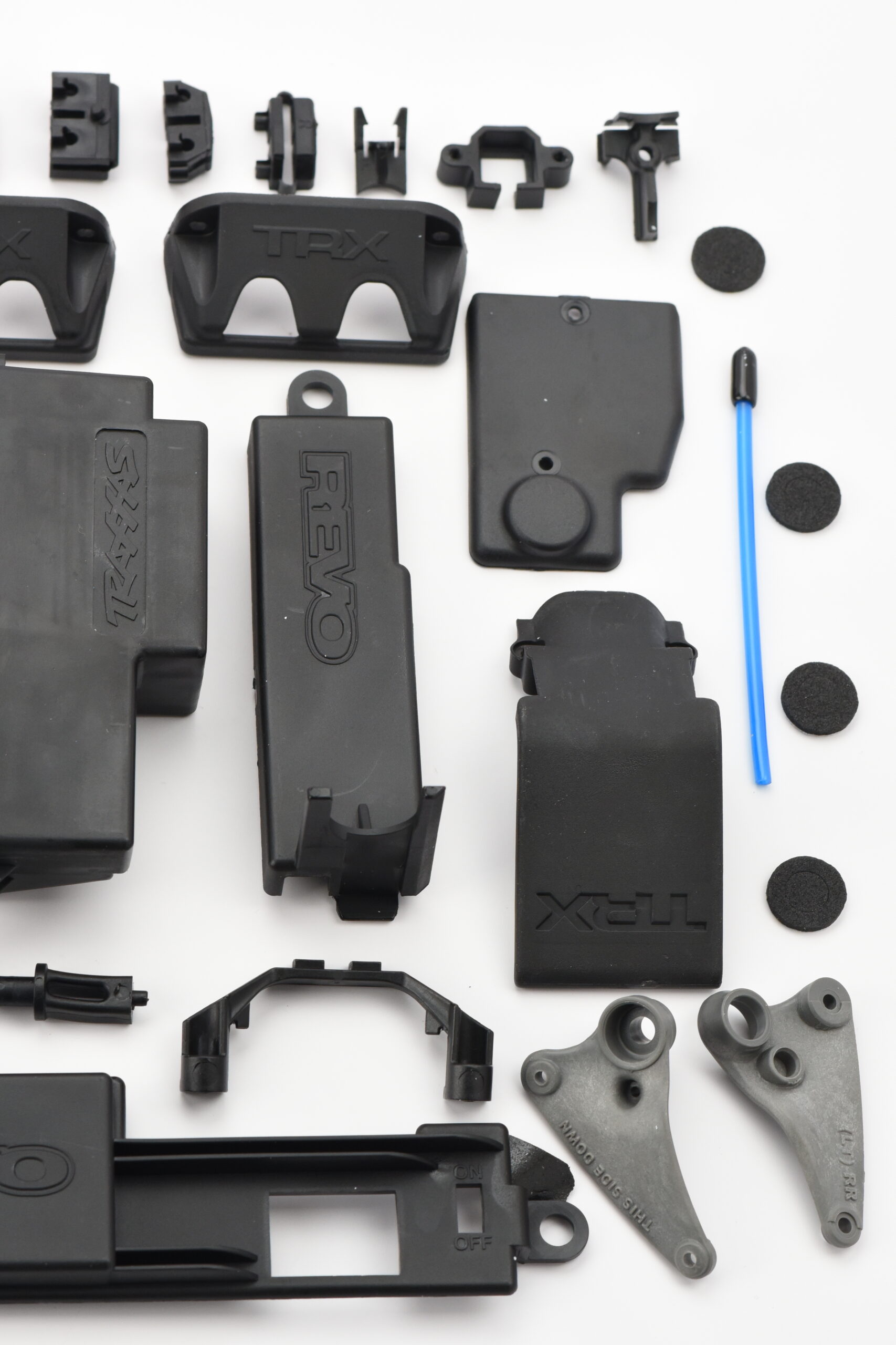 Traxxas Nitro Revo 3.3 Plastic Parts (5) Fits Traxxas Nitro Revo 3.3 PLASTIC SET SKID PLATES, RollBar Radio Tray, Rockers