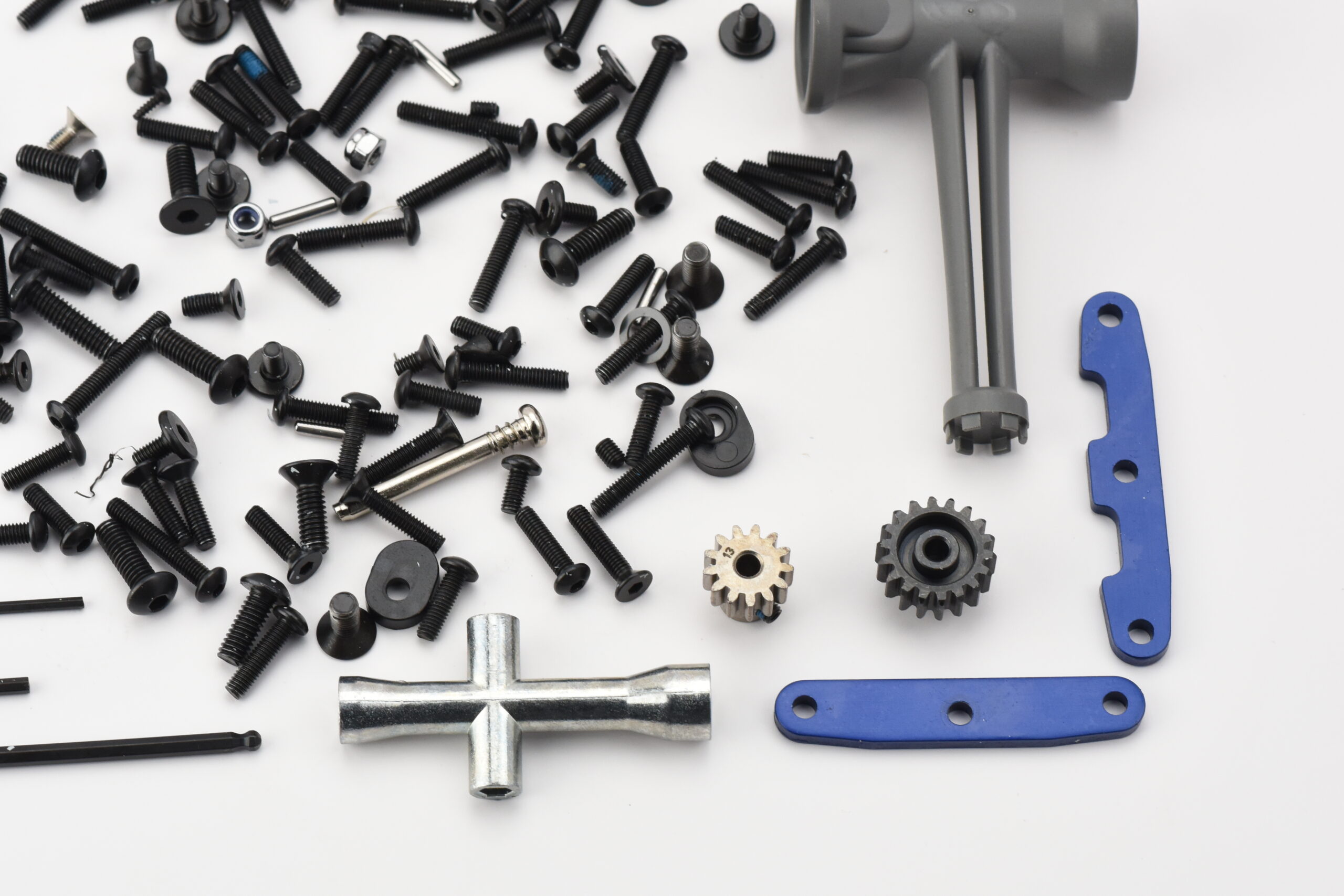 Traxxas Slash Ultimate Screws Tools (3) Fits Traxxas SLASH 4x4 ULTIMATE SCREWS & TOOLS Set nuts suspension pins, PINIONS