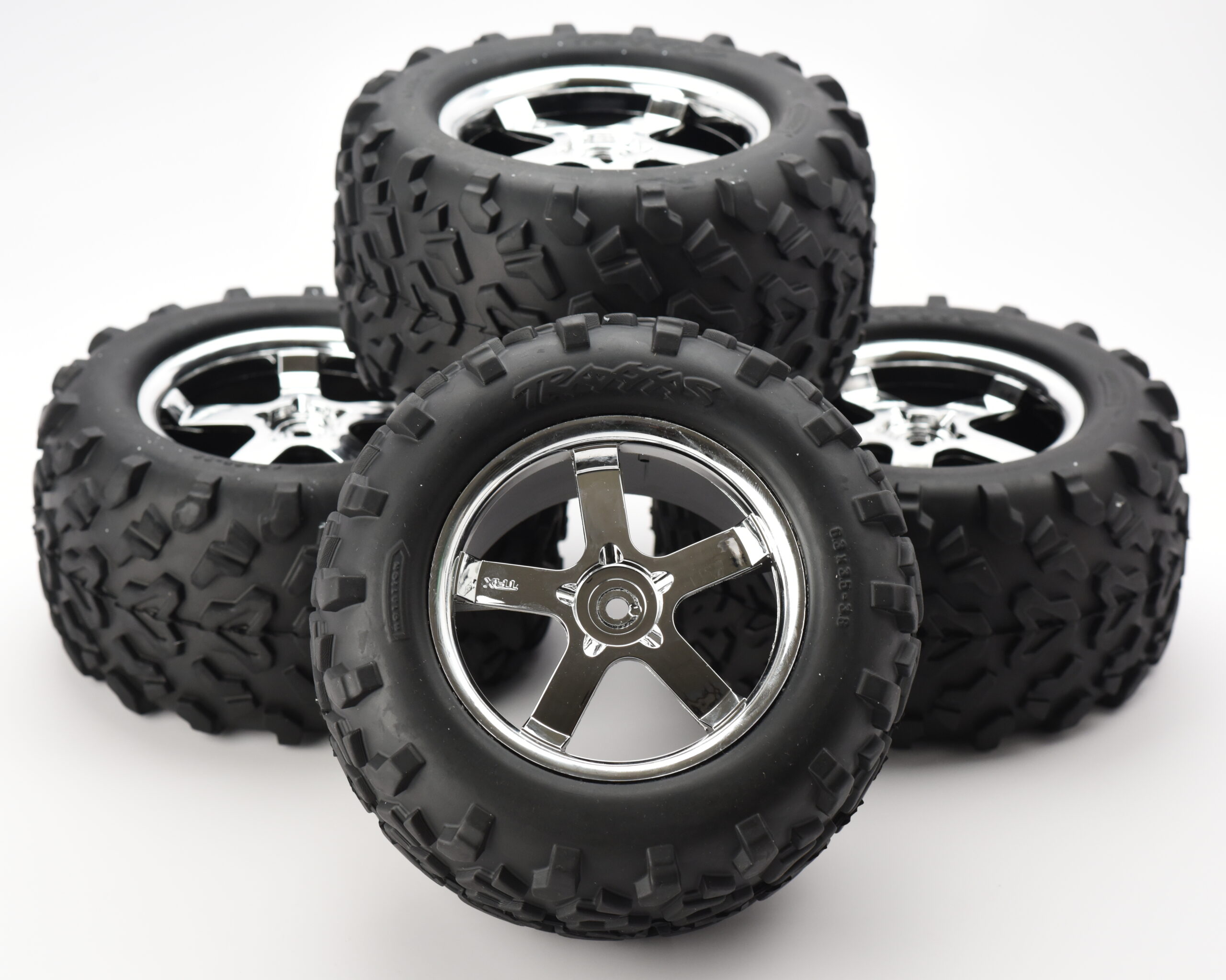 Traxxas T-Maxx 3.3 Tires Wheels (2) Fits Traxxas T-Maxx 3.3 49077-3 TIRES 4973 5373 4 WHEELS 6.3" 14mm hex Hurricane