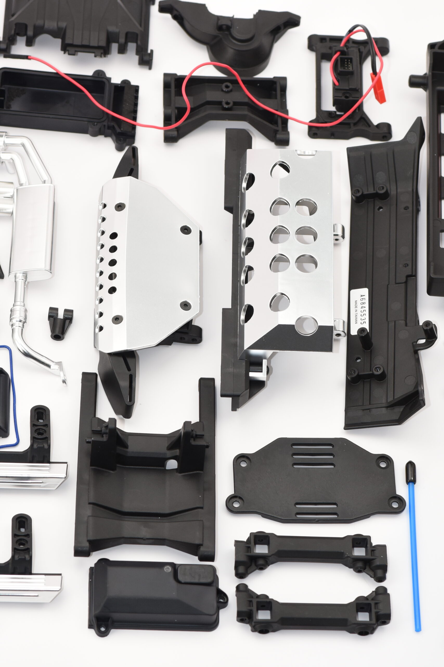 Traxxas TRX-6x6 Mercedes-Benz - BUMPERS Fenders Rock Sliders Battery Plate Mount