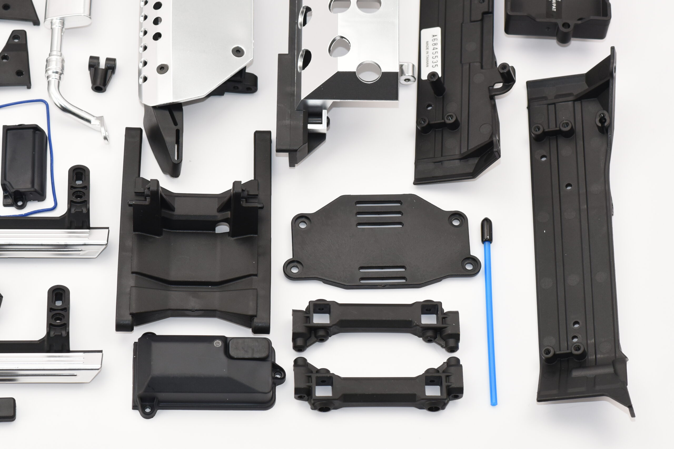 Traxxas TRX-6x6 Mercedes-Benz - BUMPERS Fenders Rock Sliders Battery Plate Mount