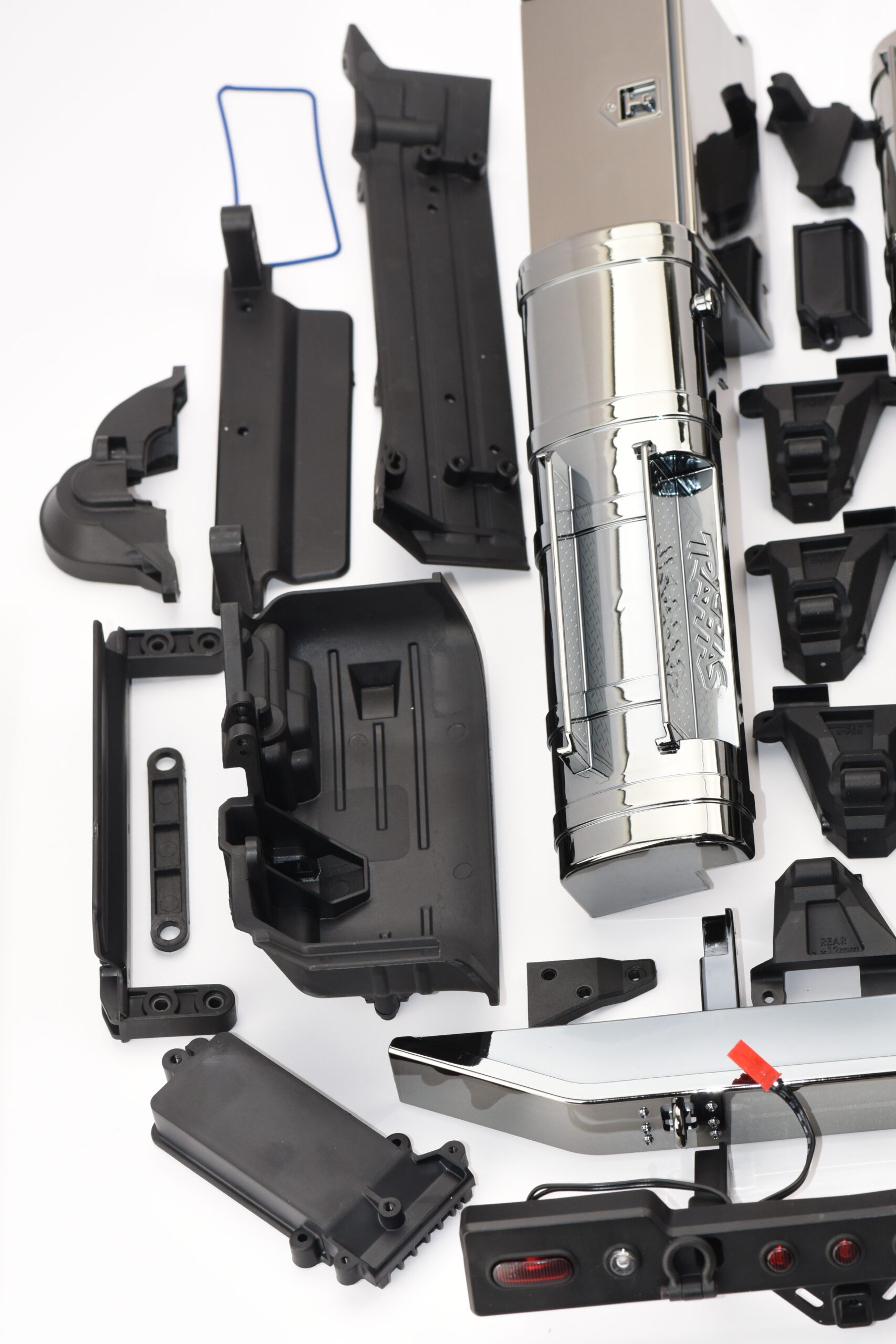 Fits TRX-6x6 Flatbed HAULER (88086-4) - Fenders, Bumpers, Fuel tanks, Battery Mount