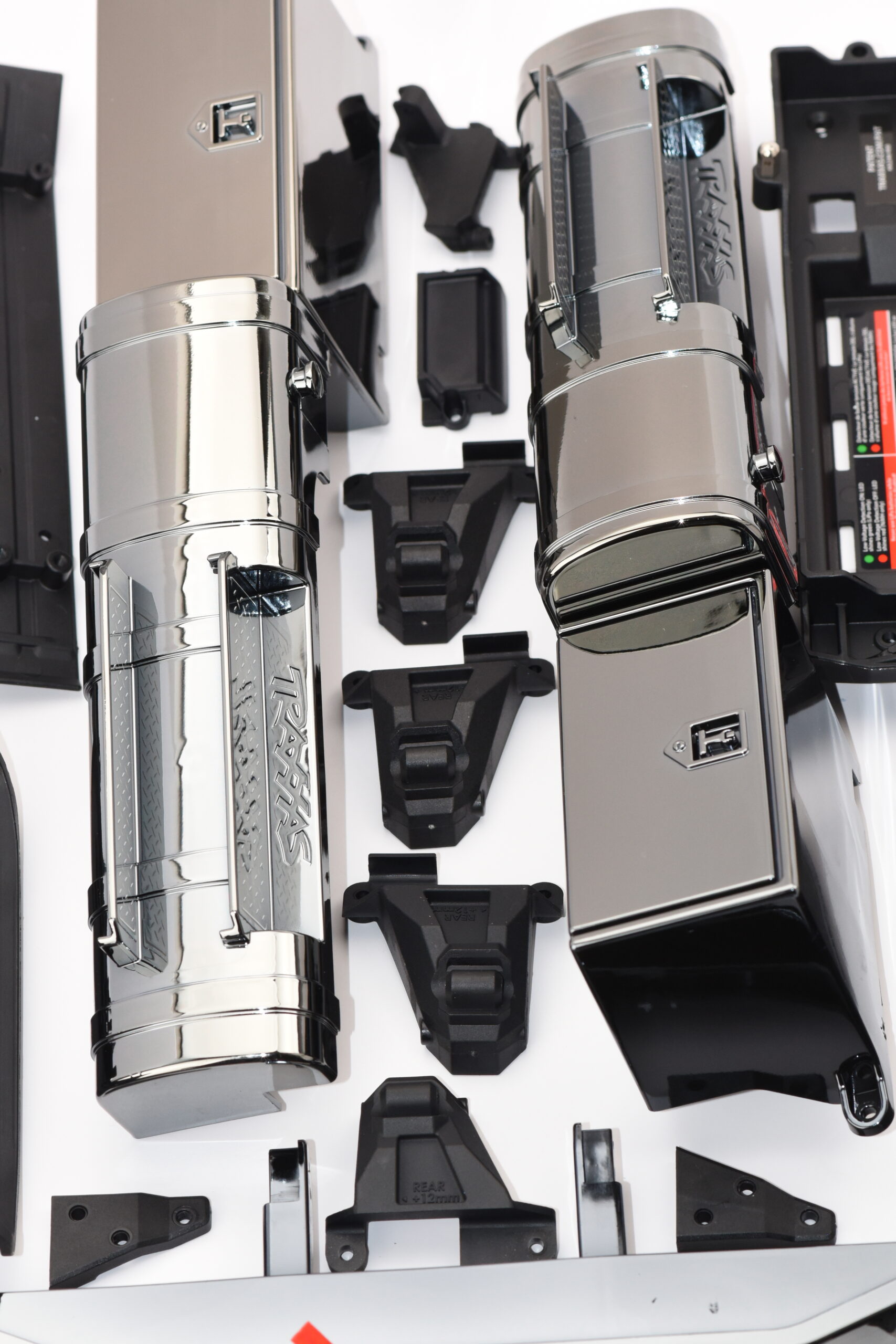 Fits TRX-6x6 Flatbed HAULER (88086-4) - Fenders, Bumpers, Fuel tanks, Battery Mount