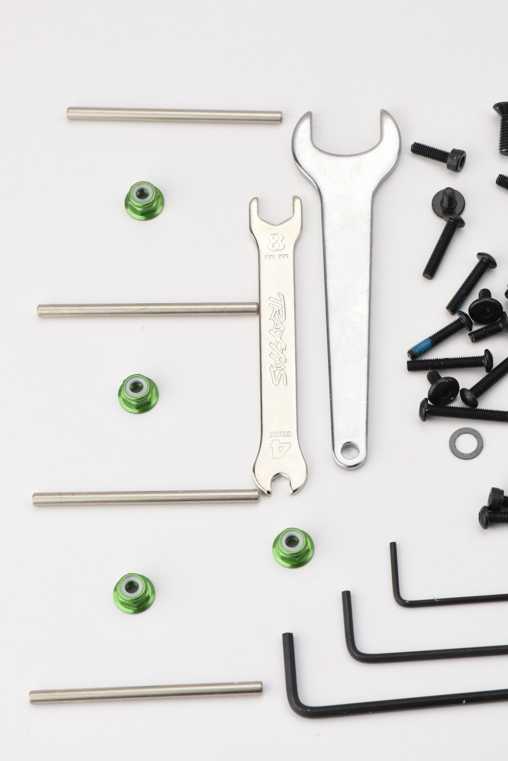 Traxxas Ultimate Rustler Screws Tools (2) Traxxas RUSTLER ULTIMATE SCREWS & TOOLS Set PINION Gears green wheel nut suspension pins