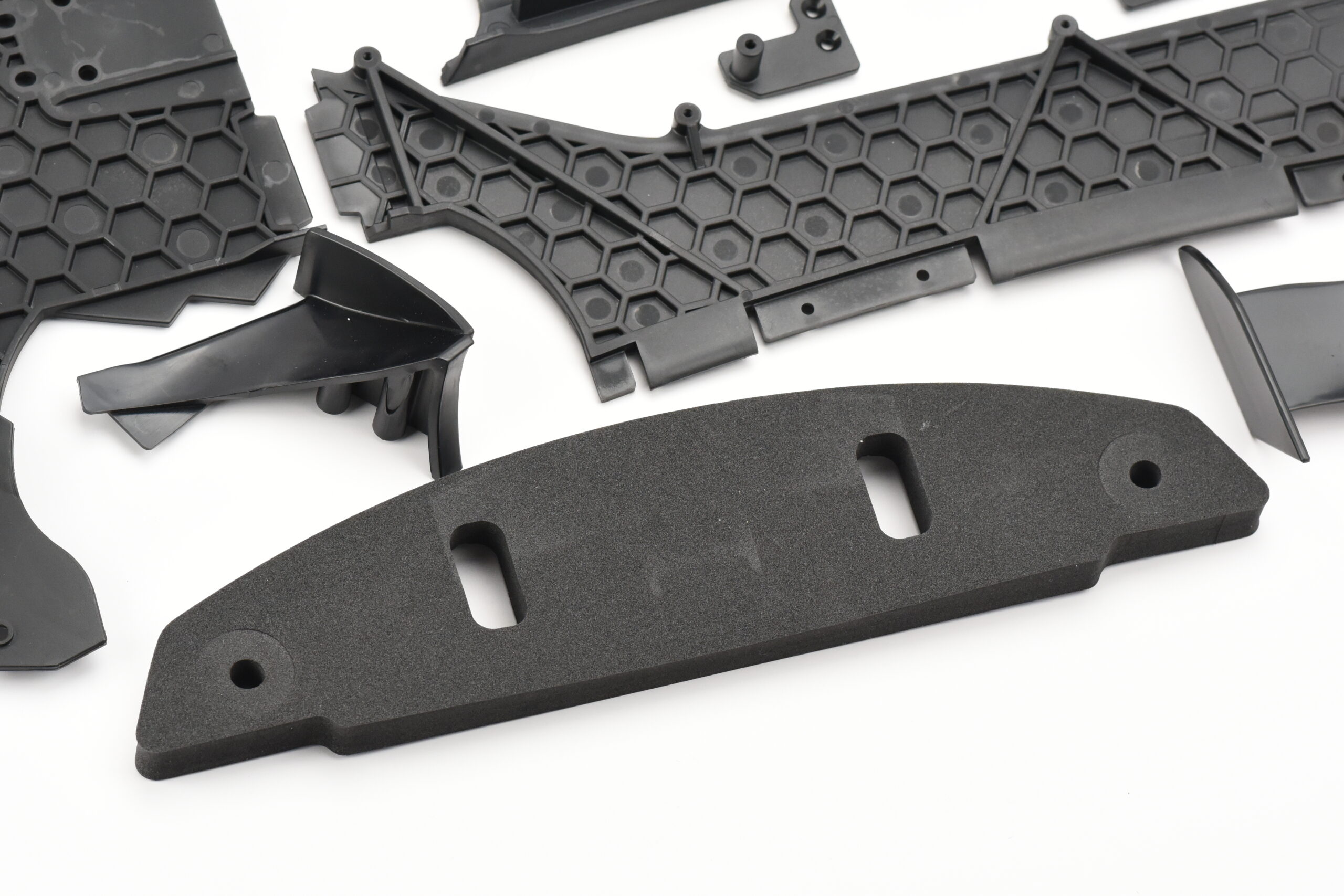 Traxxas XO-1 Bumper Splitter Wing (6) Fits Traxxas XO-1 LOWER PLASTIC SET bumper HIGH SPEED SPLITTER, Wing, Diffuser