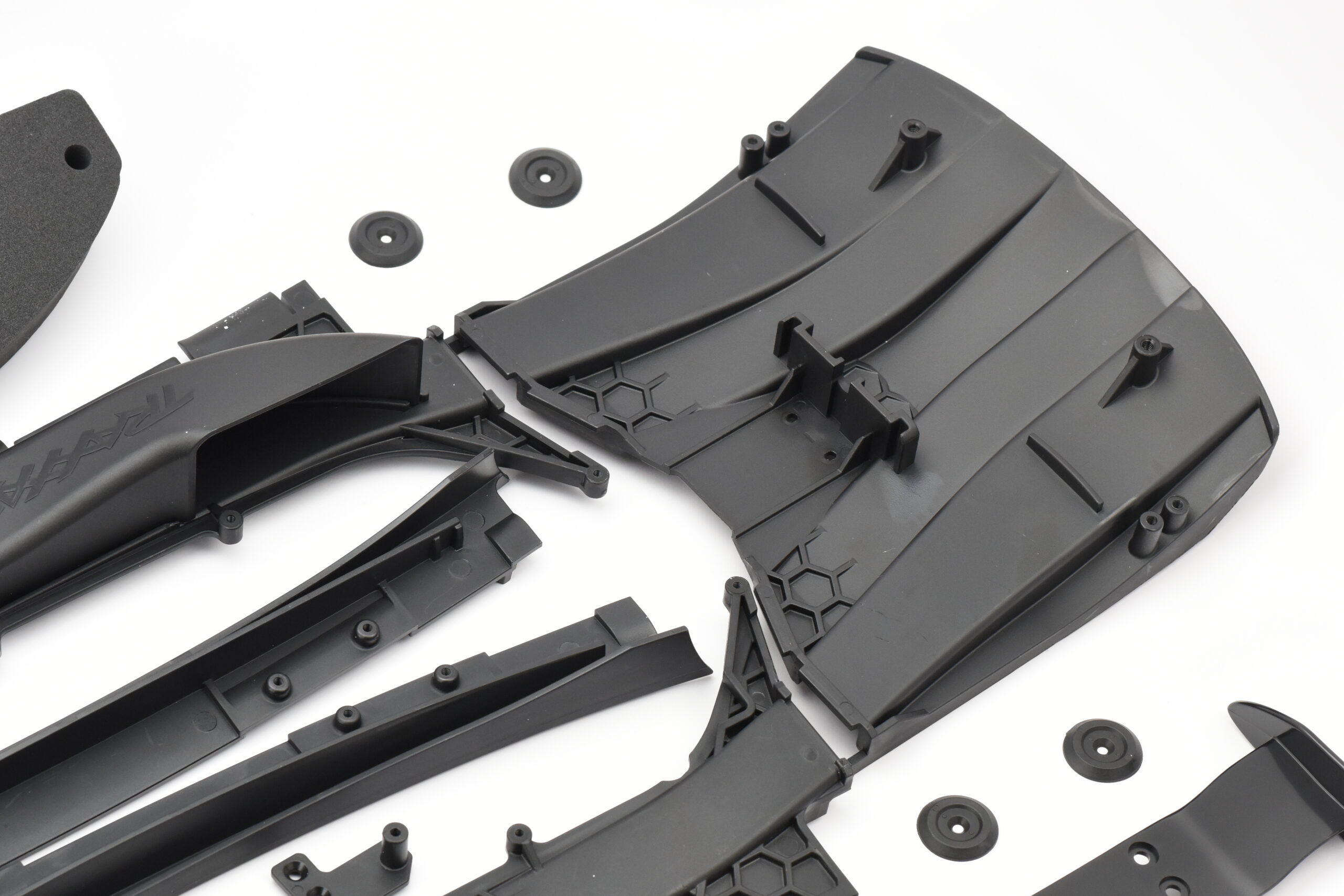 Traxxas XO-1 Bumper Splitter Wing (8) Fits Traxxas XO-1 LOWER PLASTIC SET bumper HIGH SPEED SPLITTER, Wing, Diffuser