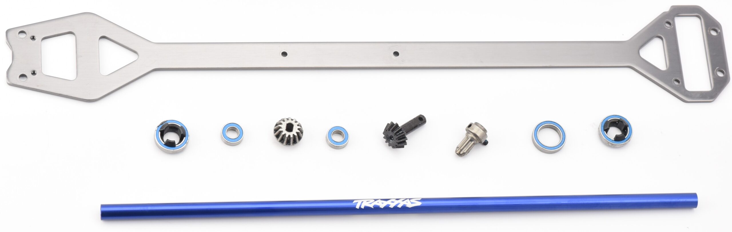 Traxxas XO-1 Center Brace Shaft Gears (2) Fits Traxxas XO-1 CENTER blue DRIVESHAFT, BRACE, drive hub pinion gears Bearings