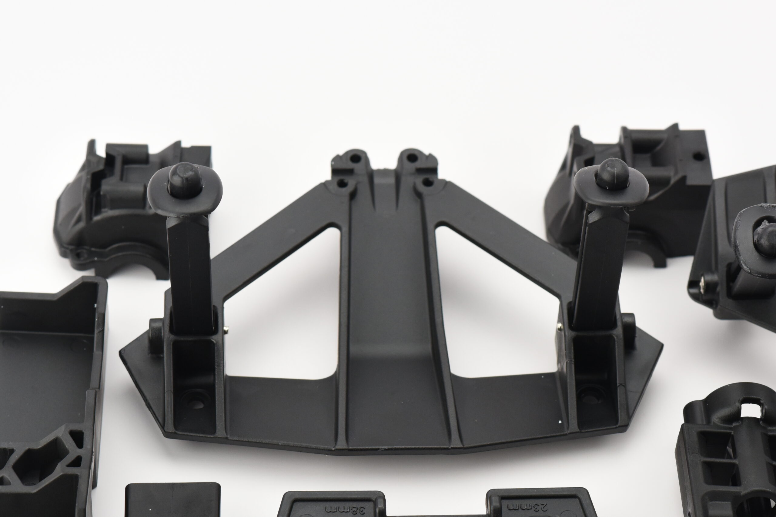 Traxxas XO-1 Plastic Chassis Parts (5) Fits Traxxas XO-1 - PLASTIC SET bulkhead retainers battery hold-down, Body Mount