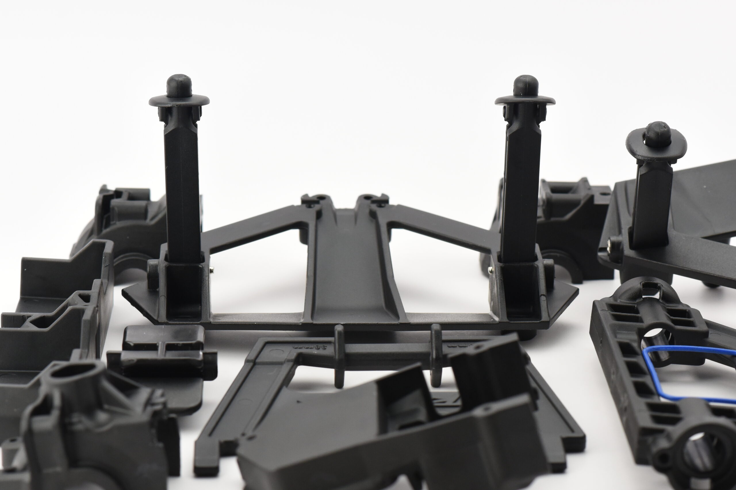 Traxxas XO-1 Plastic Chassis Parts (7) Fits Traxxas XO-1 - PLASTIC SET bulkhead retainers battery hold-down, Body Mount